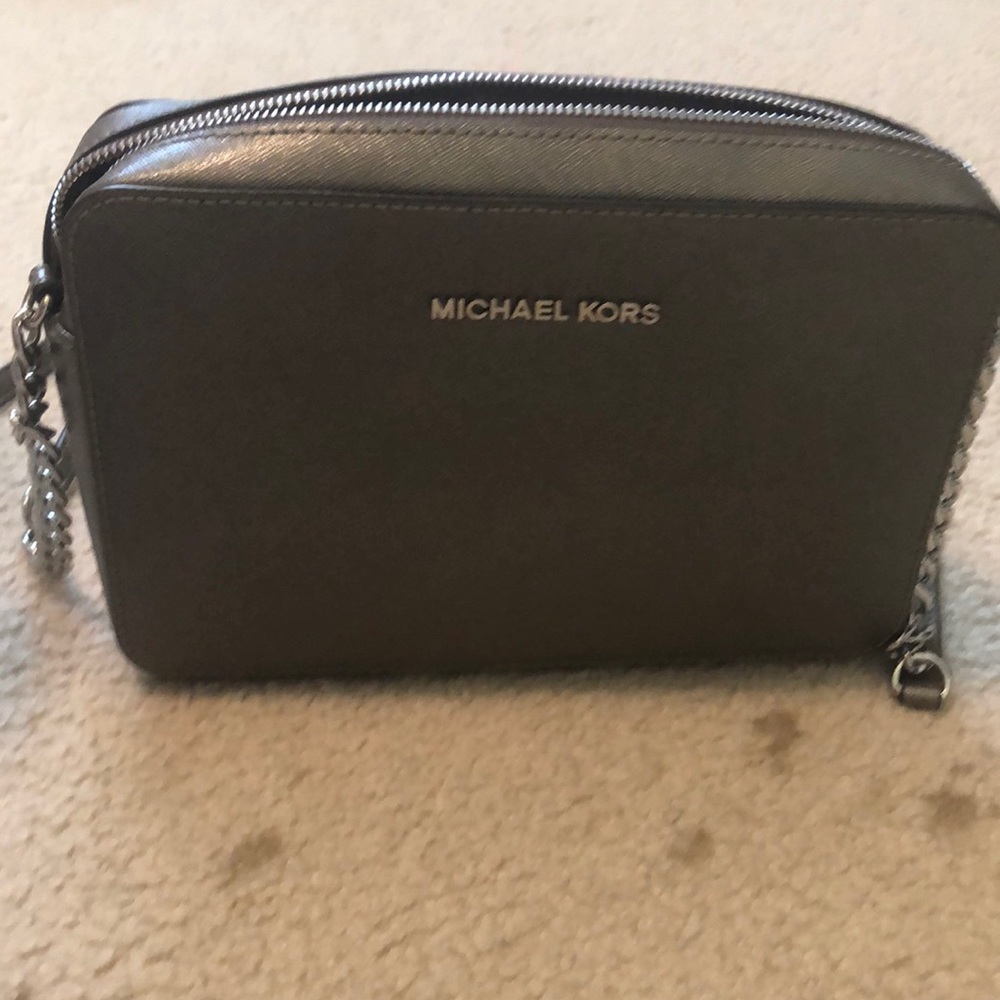 Authentic Michael Kors Crossbody